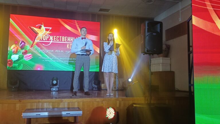 Поздравляем вас с Праздниками, дорогие коллеги!